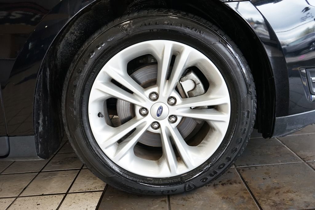 Used 2016 Ford Taurus SEL w/ Equipment Group 201A image 50