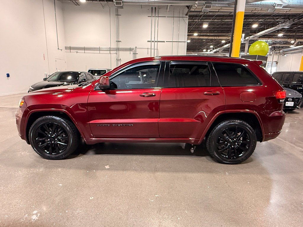 Used 2021 Jeep Grand Cherokee Laredo X RWD image 8