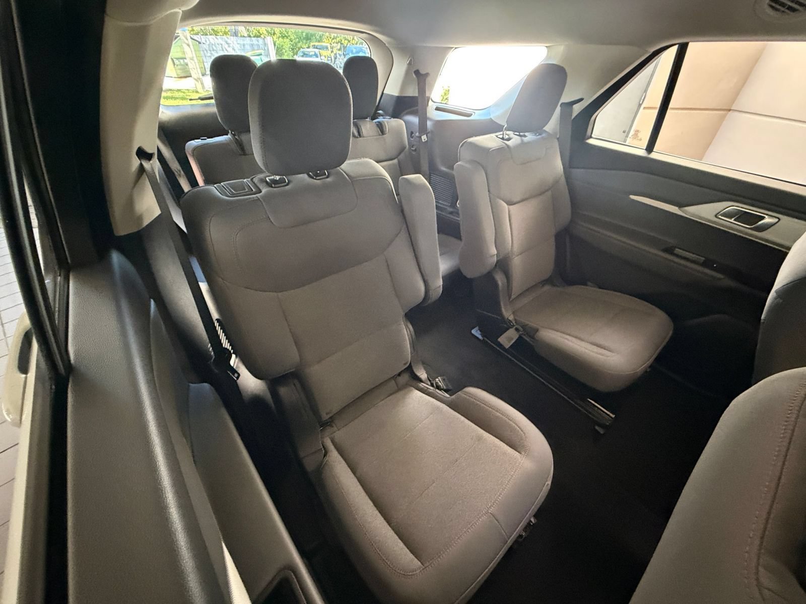 Used 2026 Ford Explorer Active AWD/4WD image 34