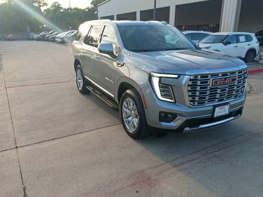 Used 2025 GMC Yukon Denali image 6