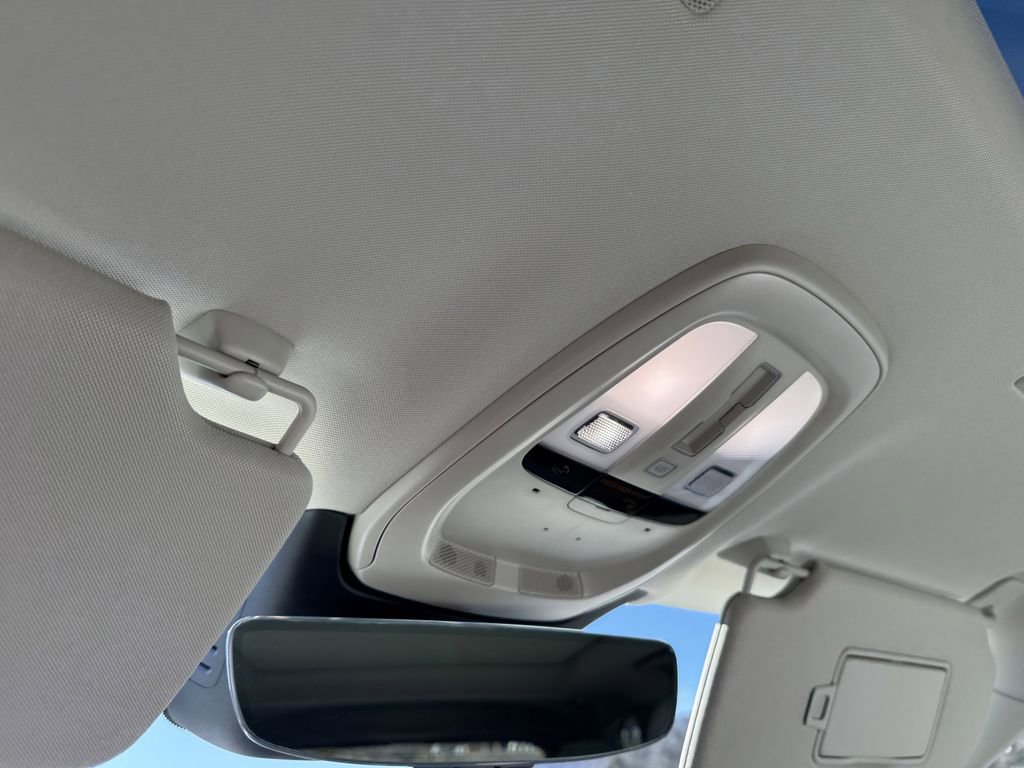 Certified 2024 Volvo XC90 B5 Core w/ Protection Package Premier image 26