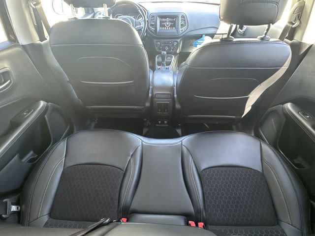 Used 2019 Jeep Compass Latitude FWD image 21