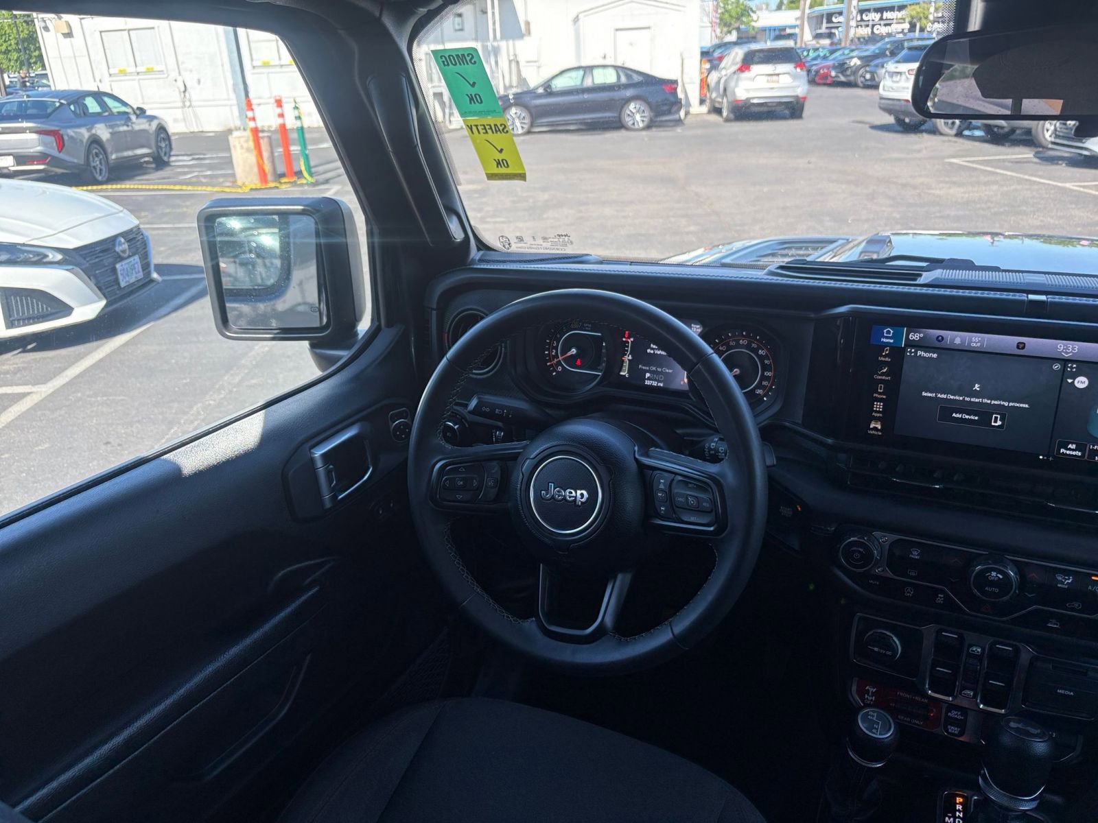 Used 2025 Jeep Wrangler Unlimited Rubicon image 33