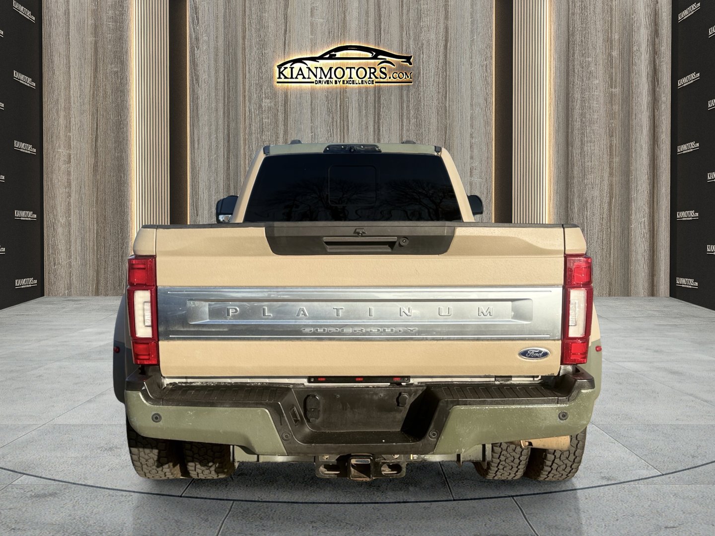 Used 2020 Ford F350 Platinum image 6