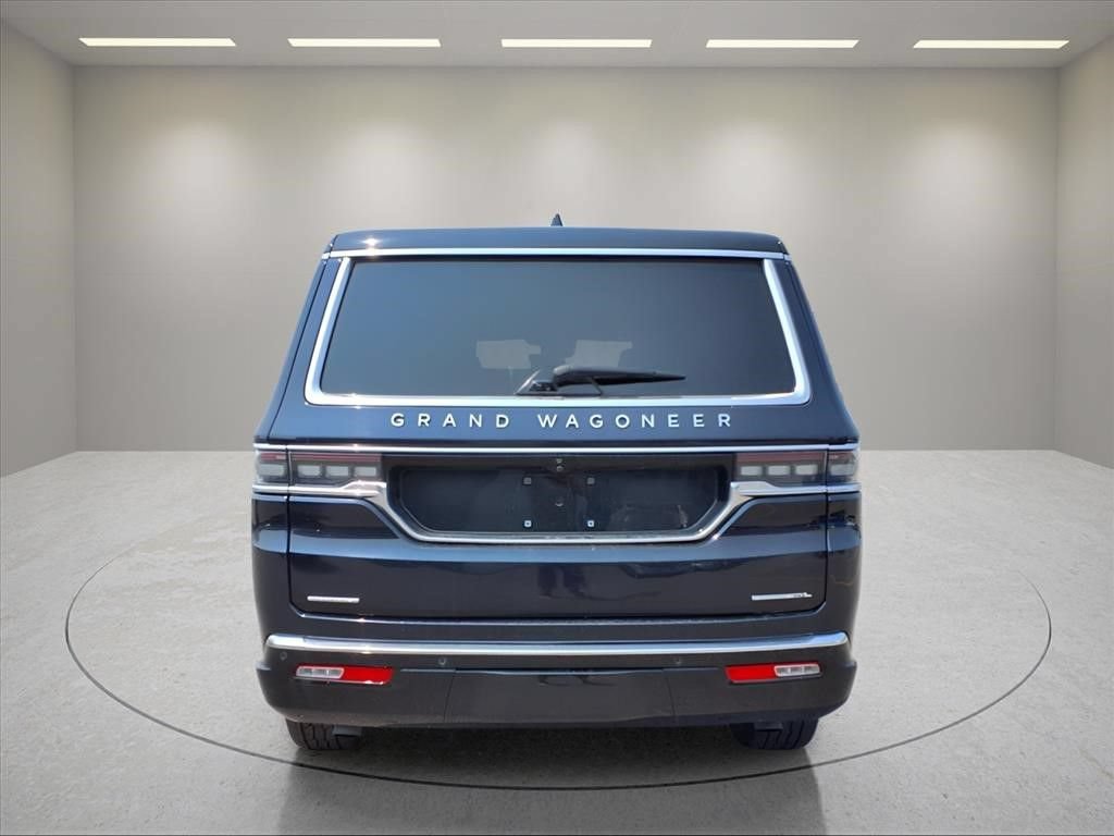 Used 2023 Jeep Grand Wagoneer L Series II AWD/4WD image 12
