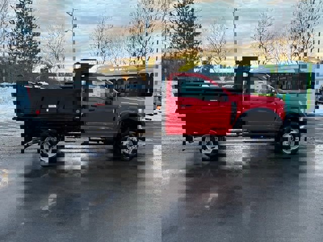 New 2026 Ford F550 4x4 Regular Cab Super Duty image 8