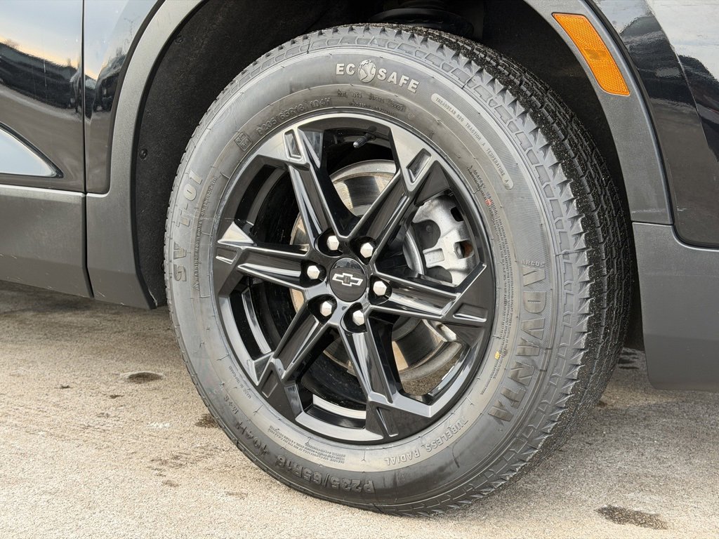 Used 2023 Chevrolet Blazer LT w/ Midnight/Sport Edition image 27