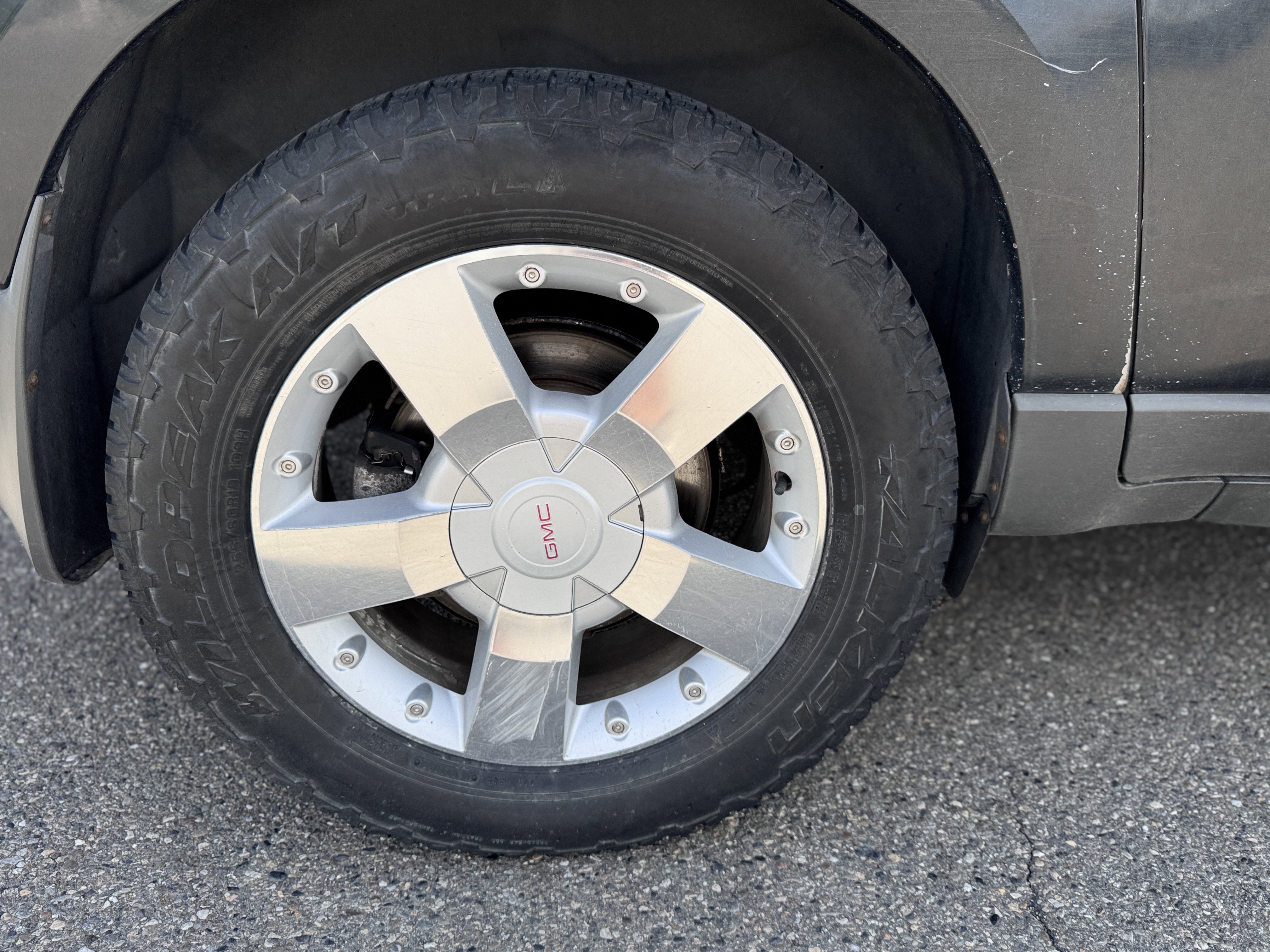 Used 2011 Chevrolet Traverse LT w/ Personal Connectivity Package AWD/4WD image 52