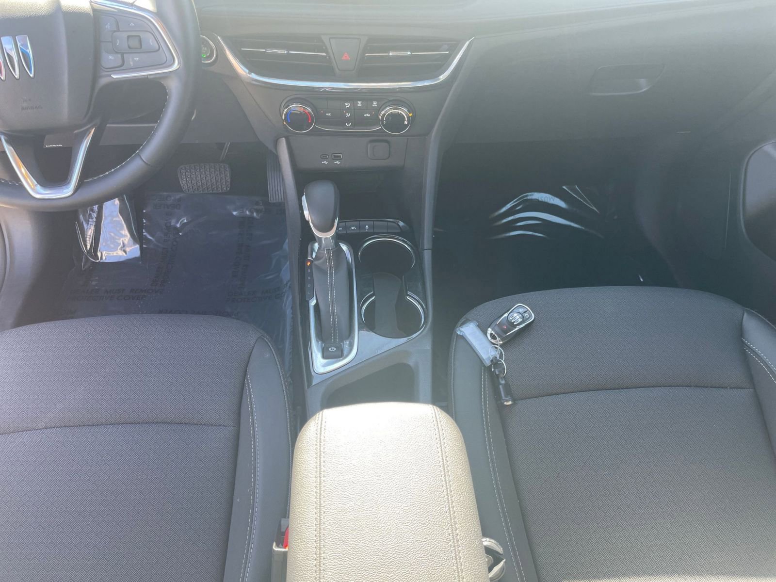 Used 2025 Buick Encore GX Preferred image 40