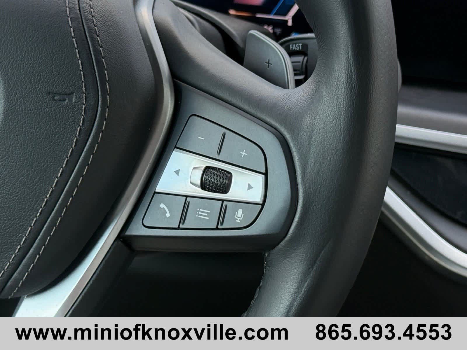 Used 2025 BMW X5 xDrive40i w/ Premium Package AWD/4WD image 23