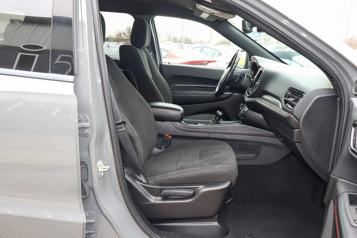 Used 2023 Dodge Durango GT image 24
