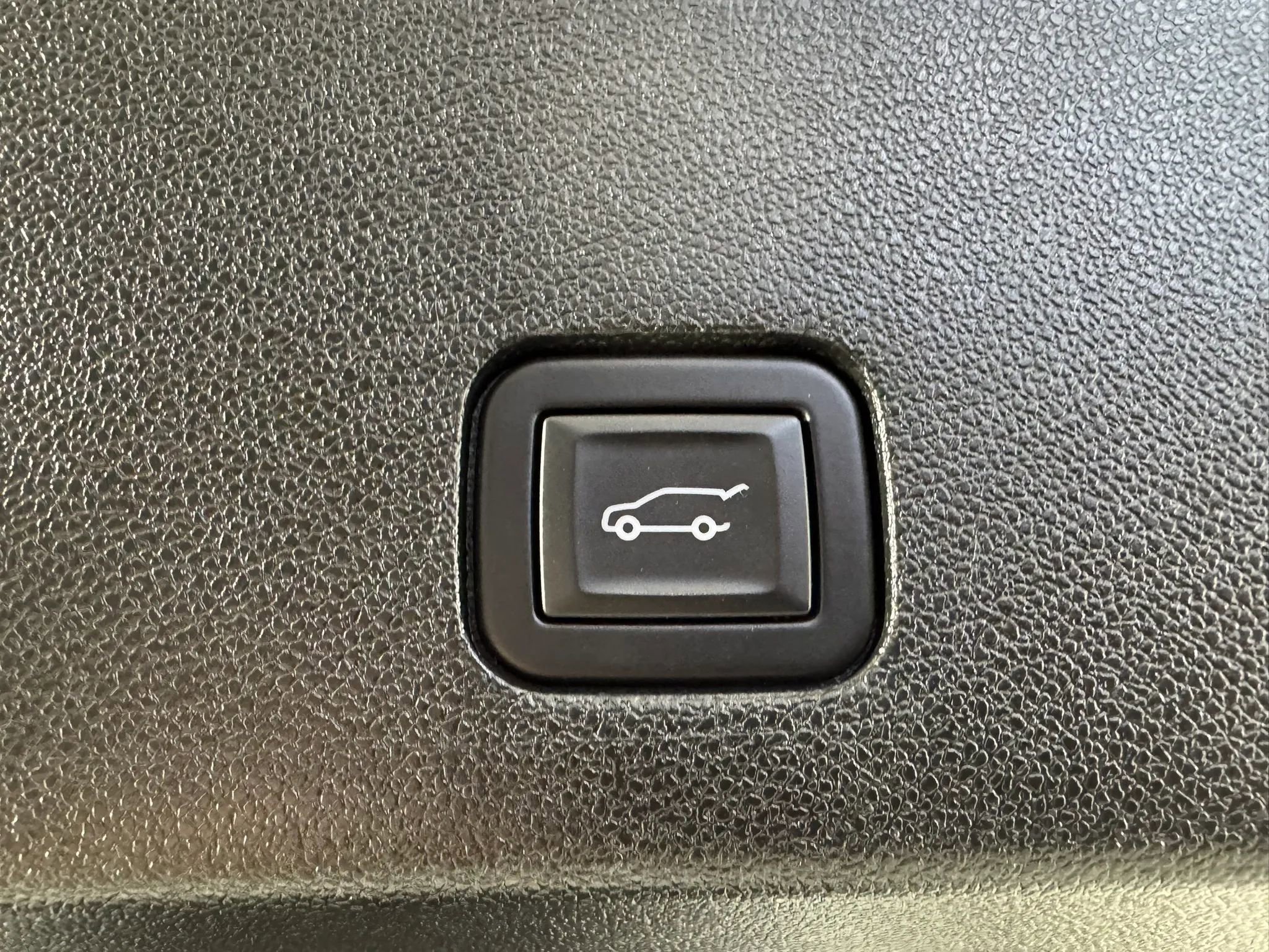 Used 2023 Cadillac XT6 Sport w/ Platinum Package AWD/4WD image 33