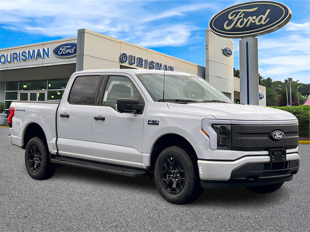 New 2025 Ford F150 Lightning XLT