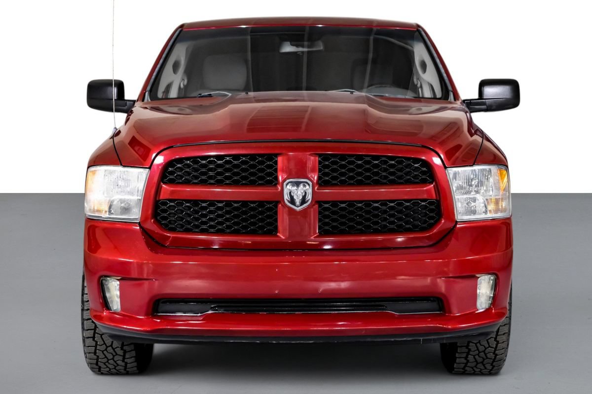 Used 2013 RAM 1500 Express RWD image 3