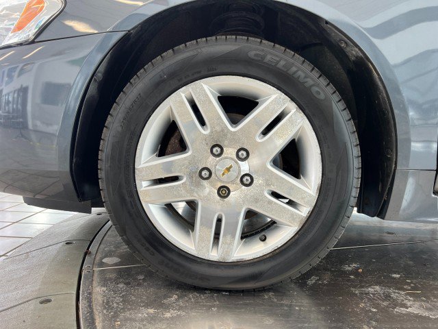 Used 2011 Chevrolet Impala LT image 33