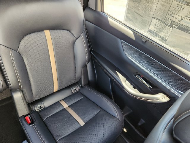 Certified 2025 MAZDA CX-90 Plug-In Hybrid w/ Premium Plus AWD/4WD image 17