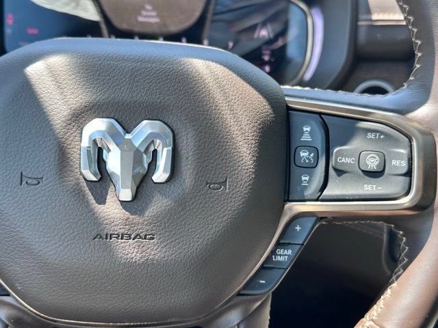 Used 2025 RAM 1500 Limited AWD/4WD image 22