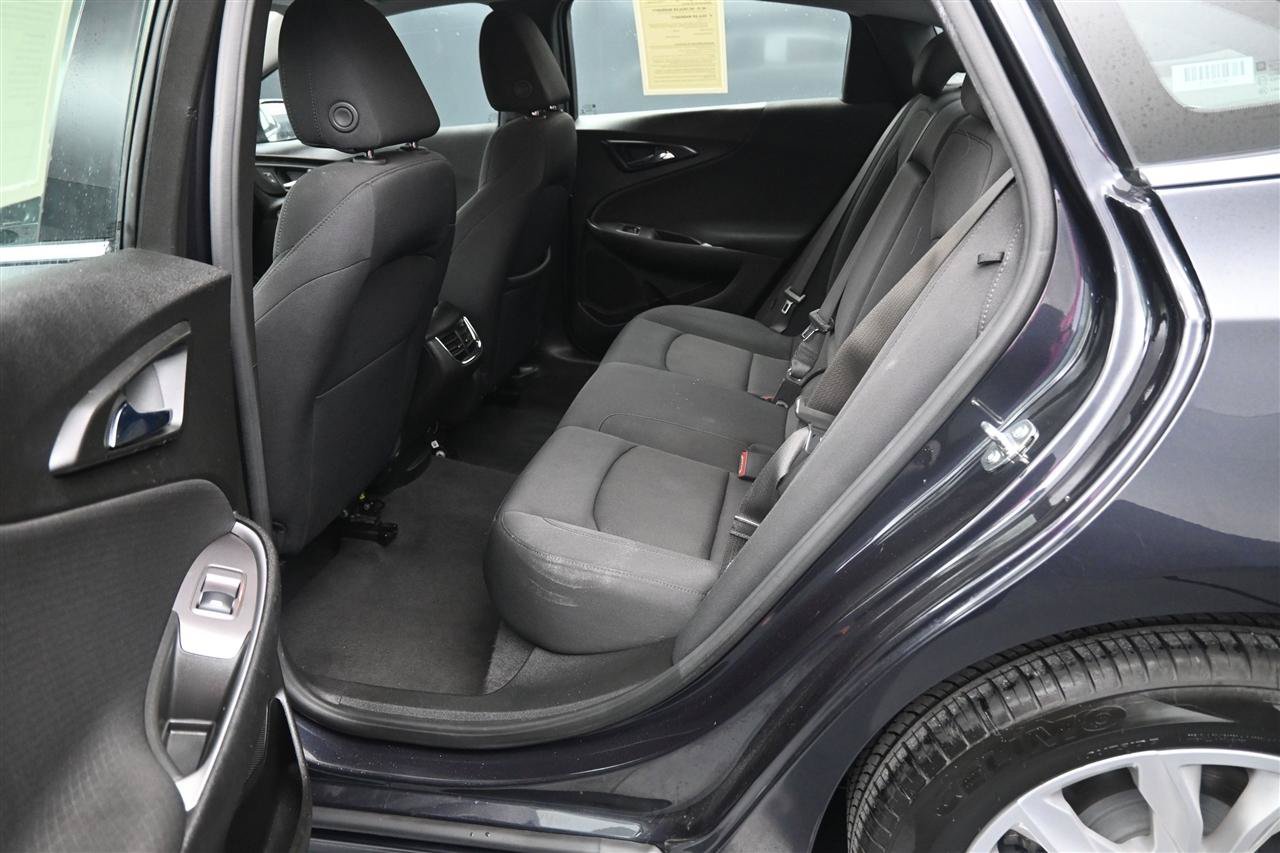 Used 2023 Chevrolet Malibu LT FWD image 10