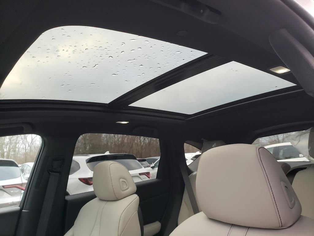 New 2026 Acura RDX SH-AWD image 13