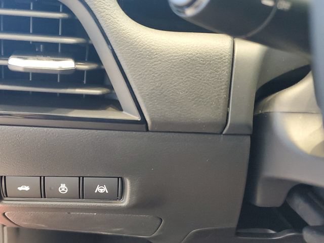 New 2026 Nissan Sentra SR w/ SR Premium Package FWD image 28