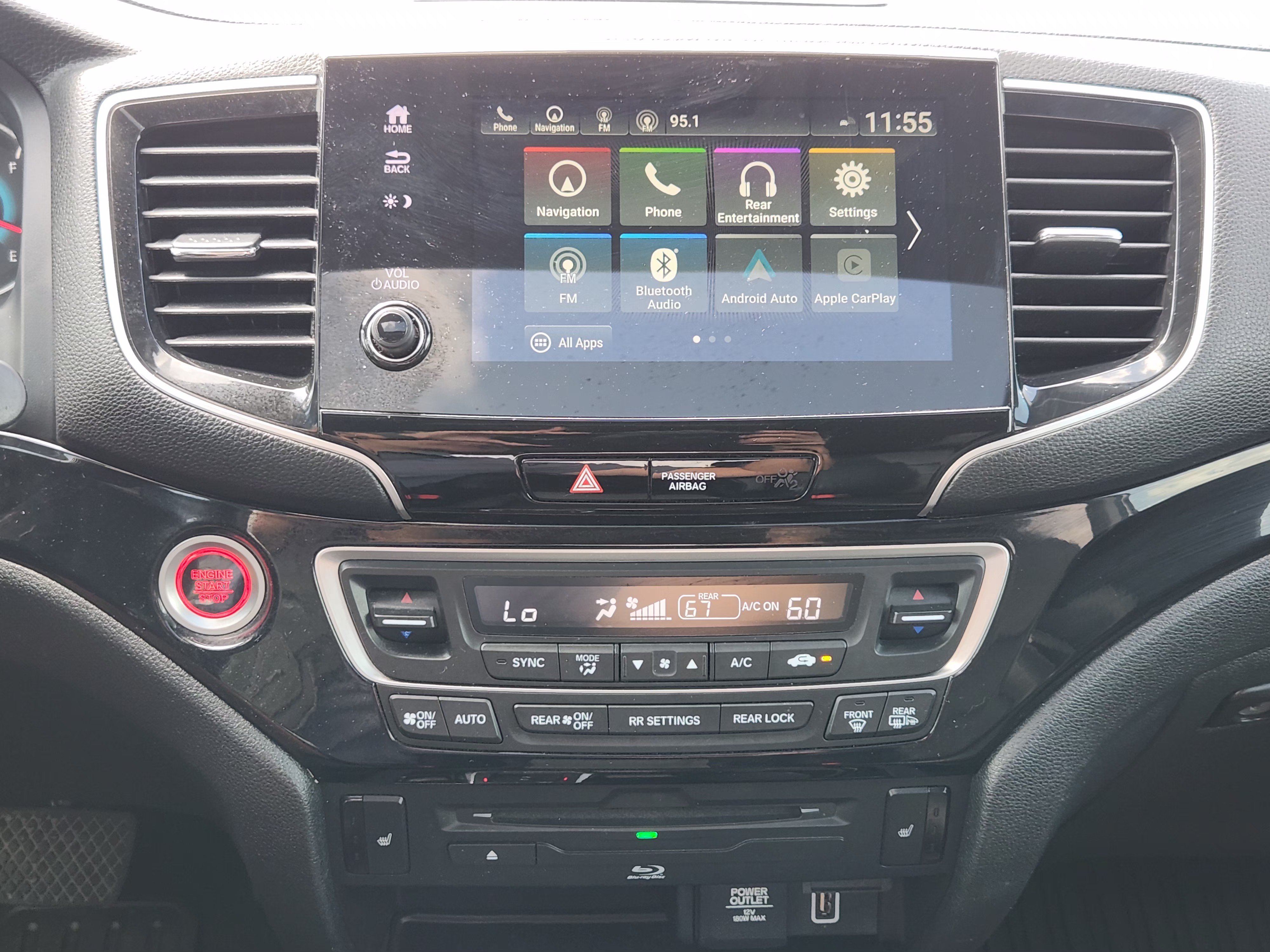 Used 2021 Honda Pilot Touring image 18