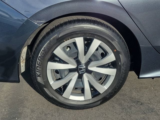 Certified 2024 Honda Civic LX image 6