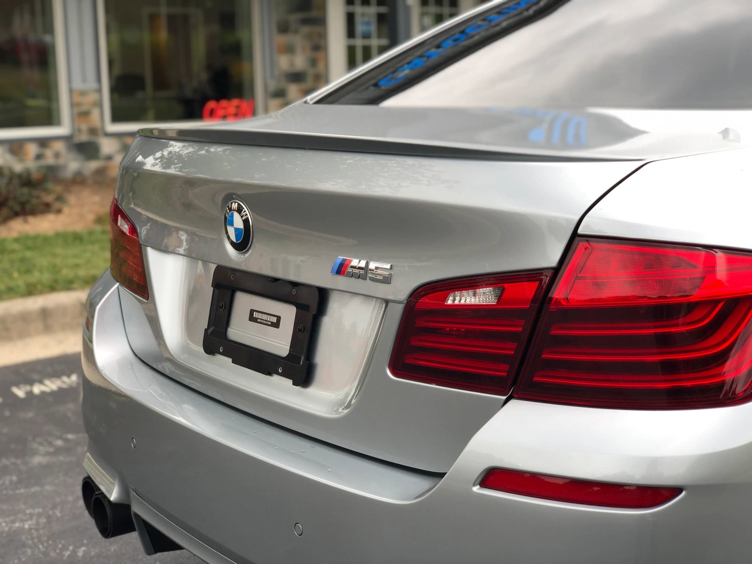 Used 2016 BMW M5 image 48