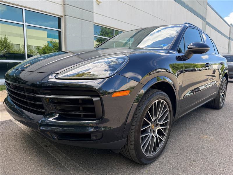 Used 2019 Porsche Cayenne S AWD/4WD image 2