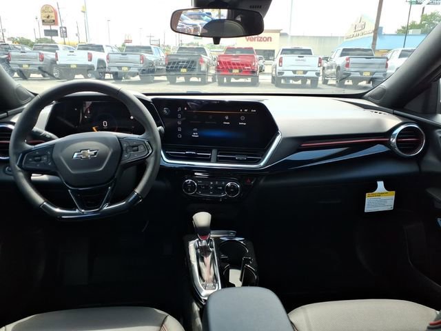 New 2026 Chevrolet Trax RS w/ Sunroof Package FWD image 9
