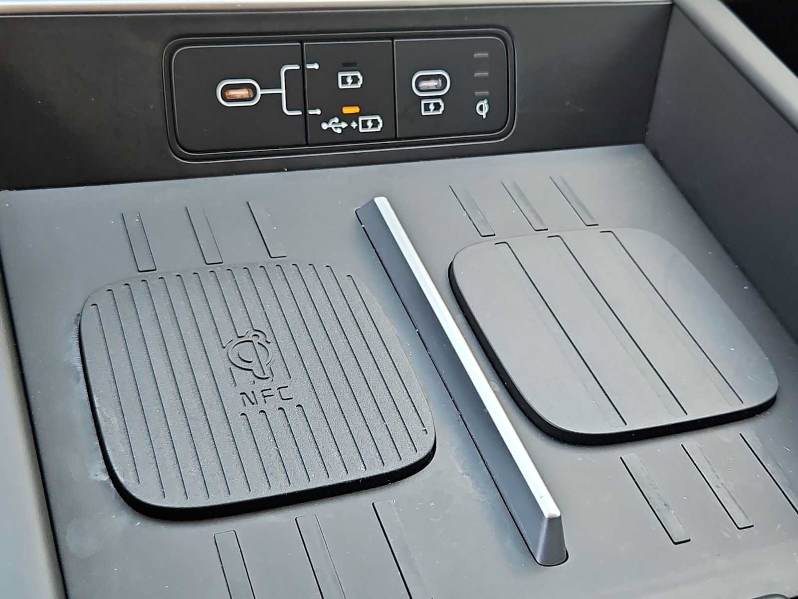 Certified 2026 Hyundai Santa Fe SEL FWD image 30