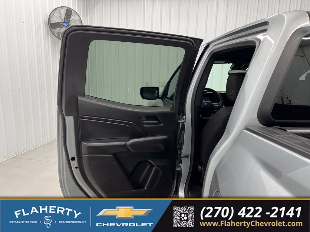 Used 2025 Chevrolet Colorado Trail Boss AWD/4WD image 10