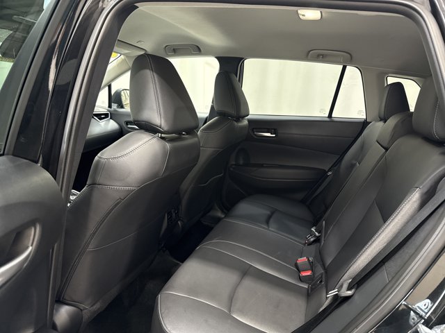 Used 2025 Toyota Corolla Cross XLE FWD image 14