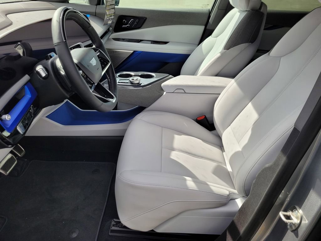 New 2026 Cadillac Optiq Luxury 1 RWD image 11