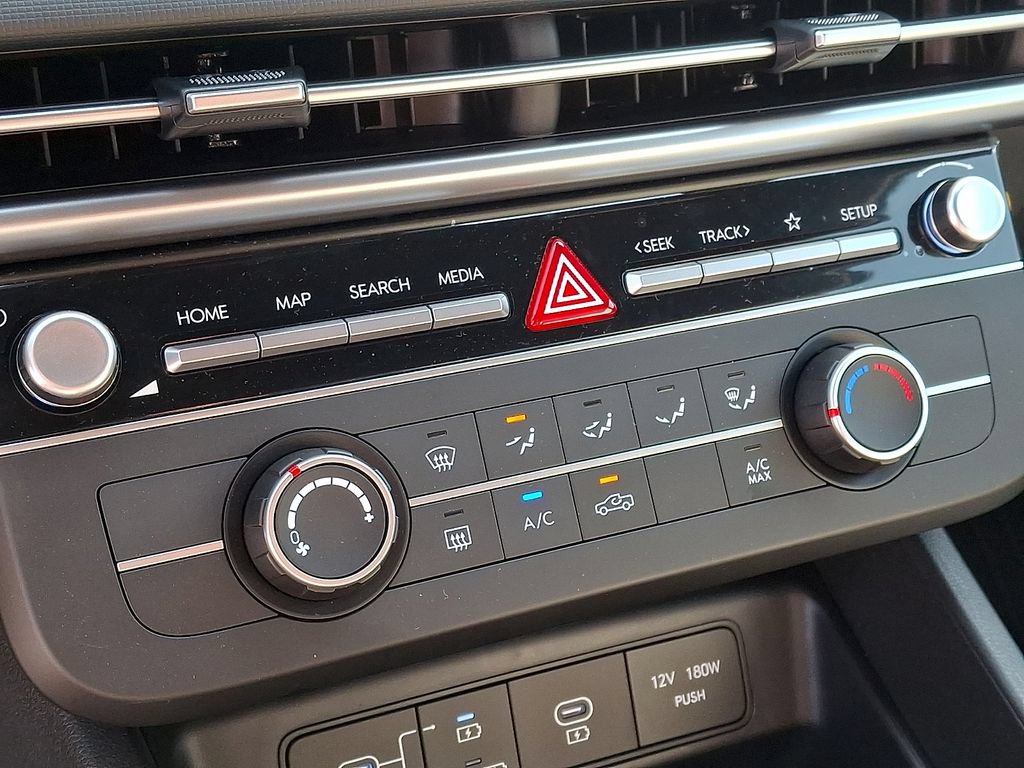 New 2026 Hyundai Santa Cruz SE FWD image 11