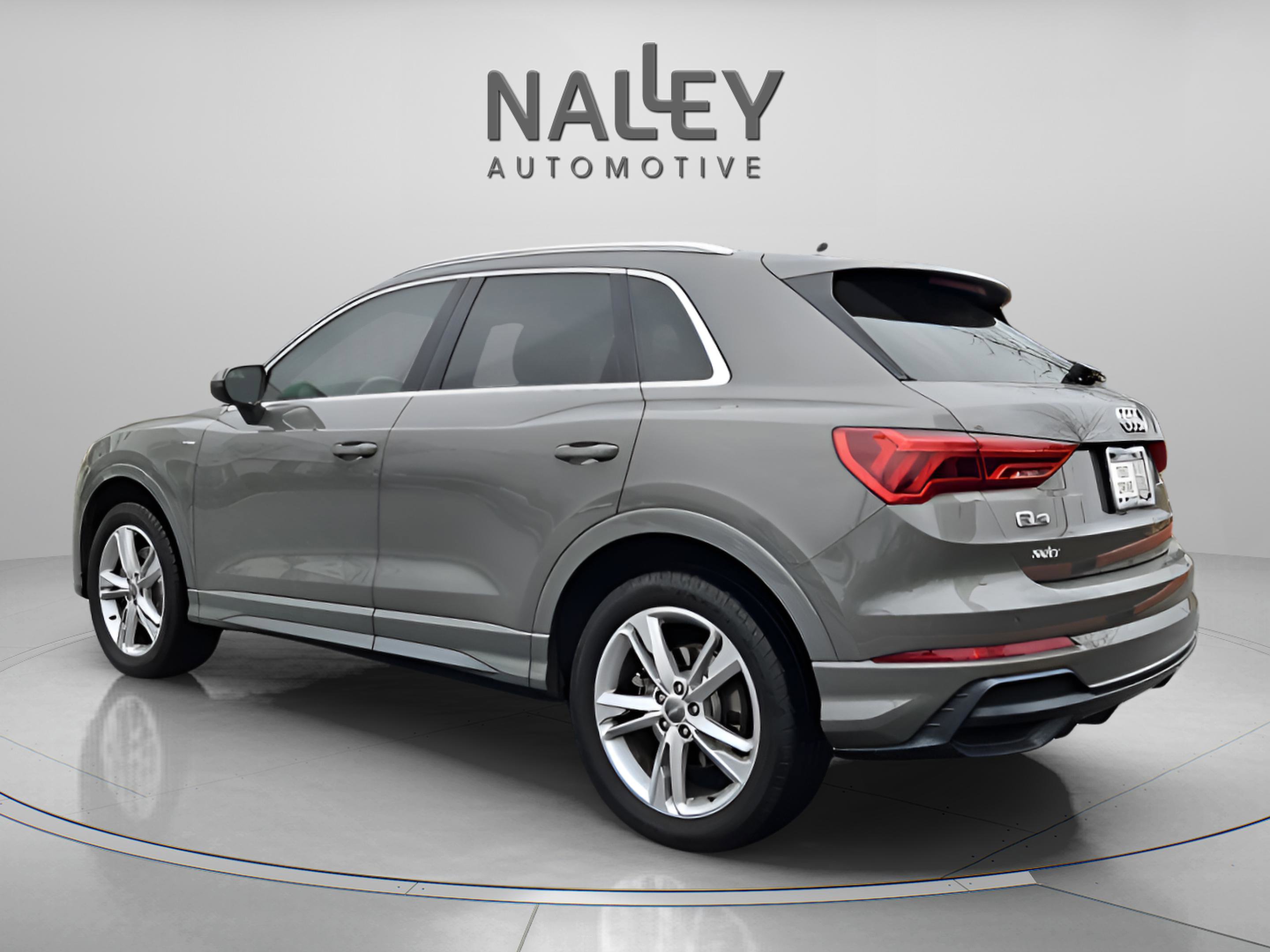 Used 2020 Audi Q3 2.0T Premium w/ Convenience Package image 5