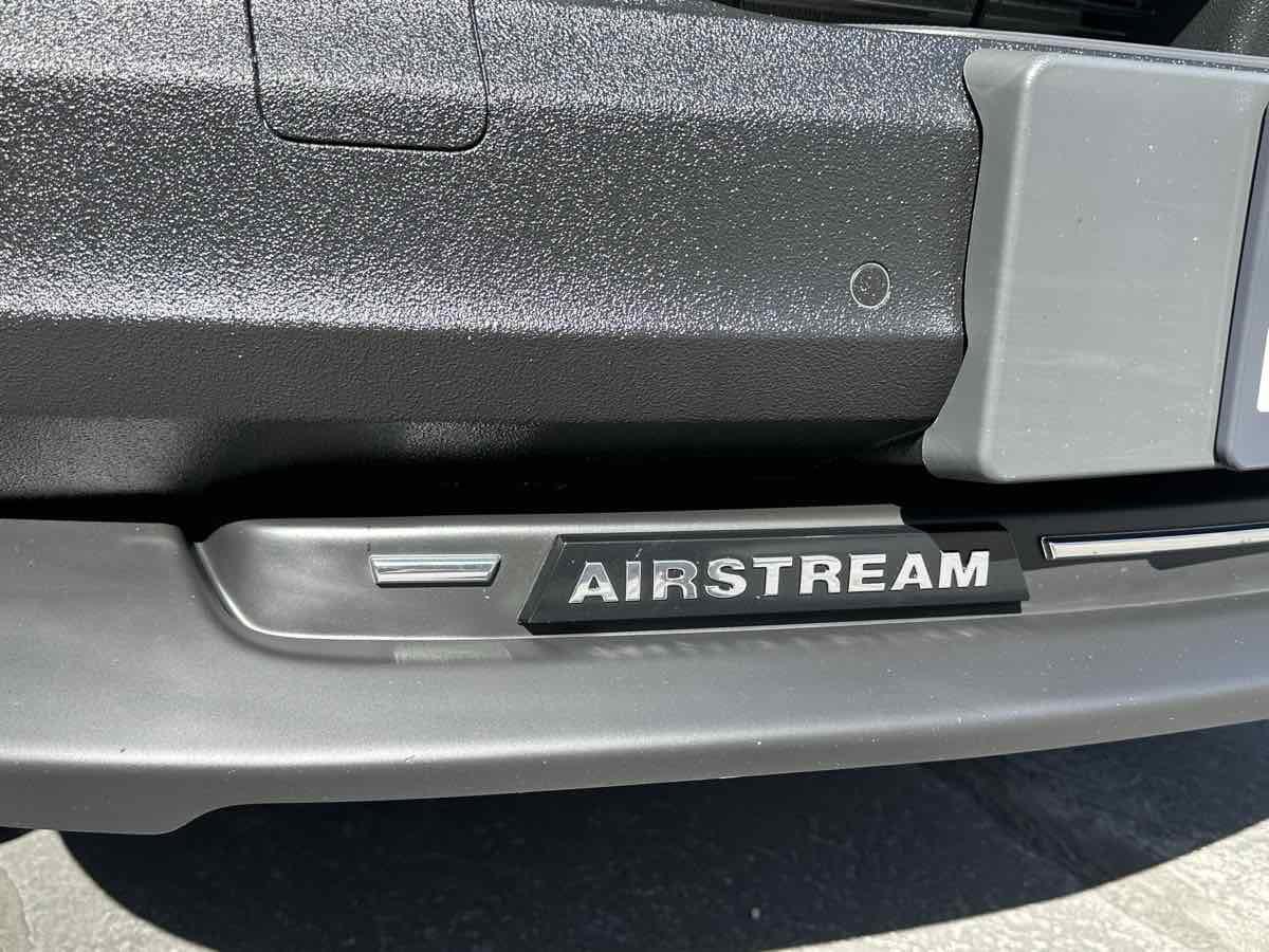 Used 2020 Mercedes-Benz Sprinter 3500 image 11