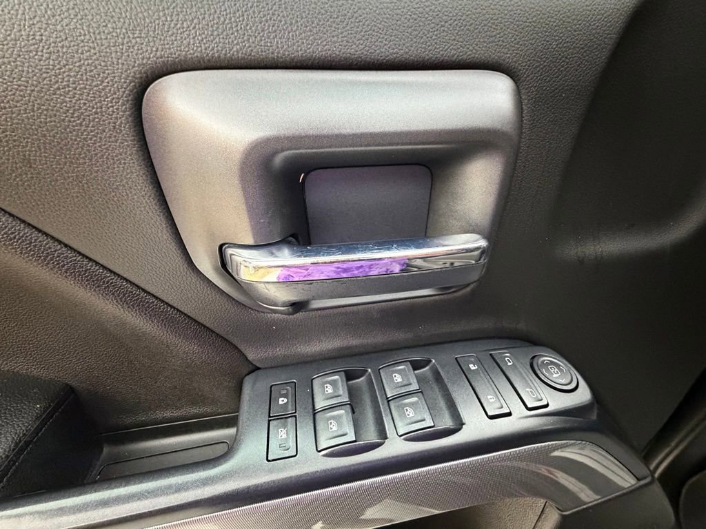 Used 2018 Chevrolet Silverado 1500 LT w/ All Star Edition image 25