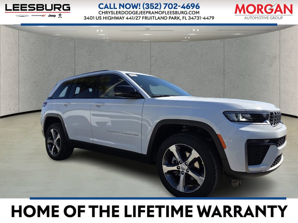 New 2026 Jeep Grand Cherokee Limited RWD image 1