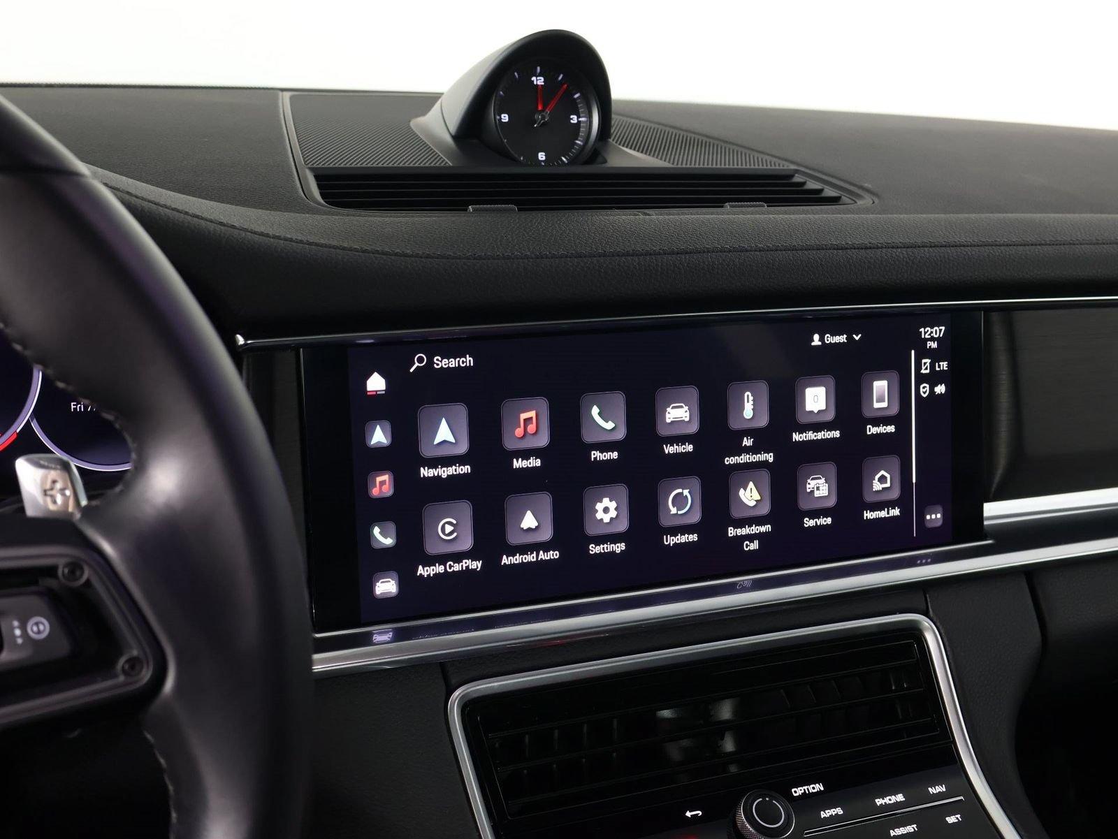 Certified 2023 Porsche Panamera Platinum Edition RWD image 13