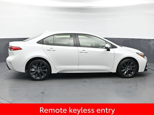 Certified 2025 Toyota Corolla SE w/ Convenience Package FWD image 8