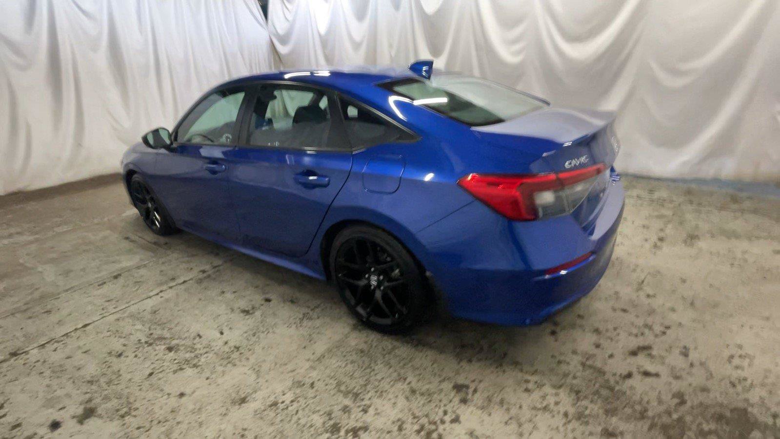 Used 2024 Honda Civic Sport image 10