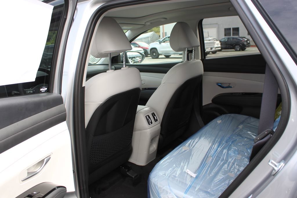 New 2026 Hyundai Tucson Limited AWD/4WD image 18