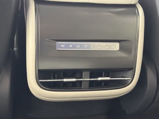 New 2026 Lincoln Nautilus Premier AWD/4WD image 20