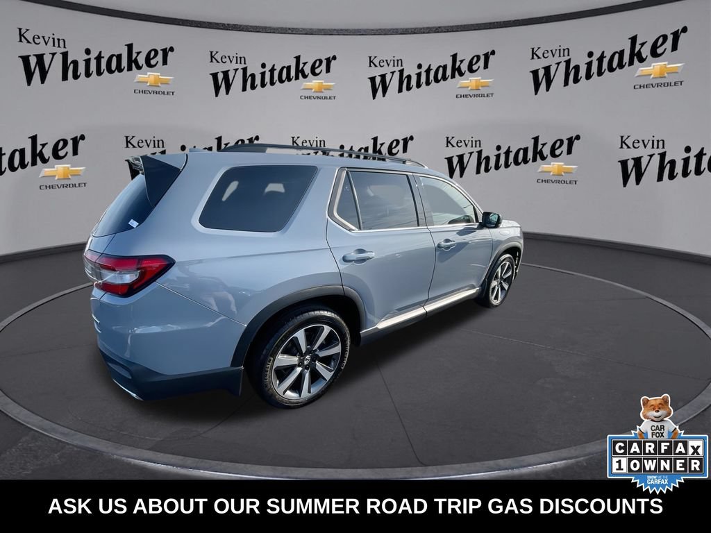 Used 2025 Honda Pilot Touring image 8