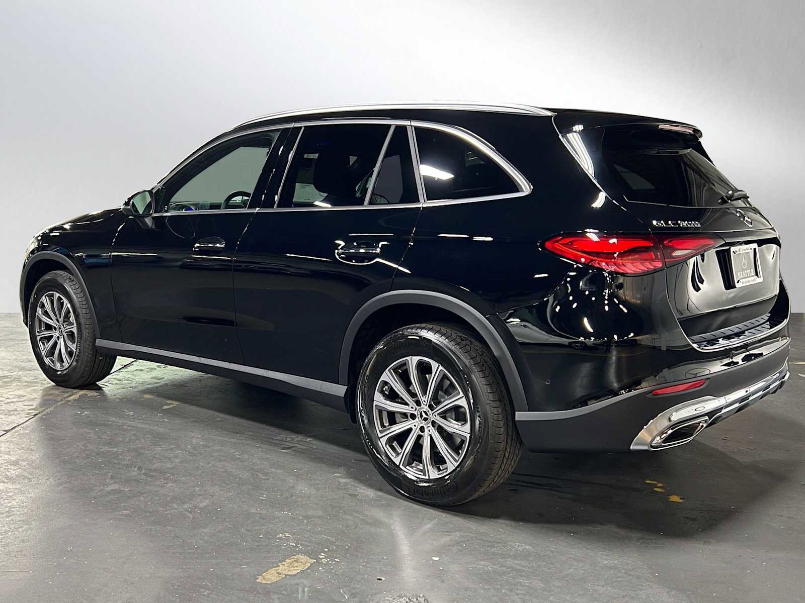 New 2025 Mercedes-Benz GLC 300 4MATIC image 5