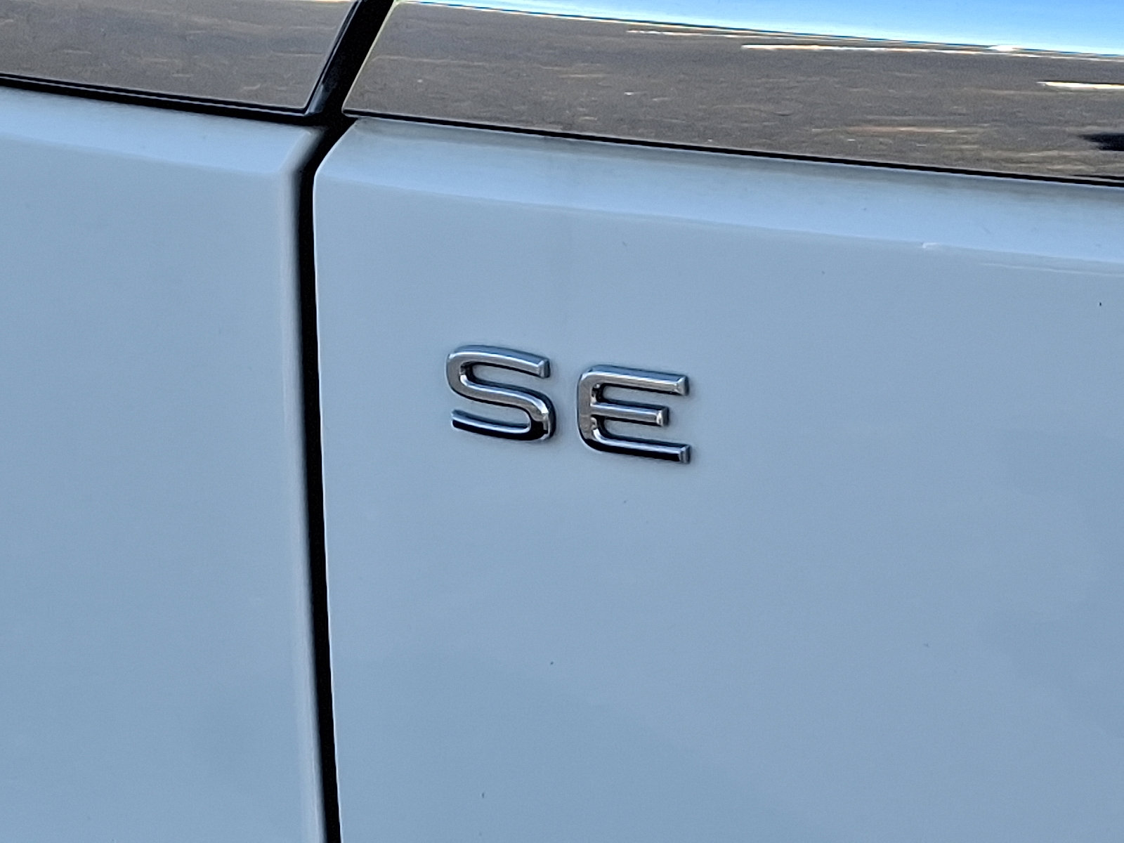 Used 2023 Volkswagen Atlas SE w/ Panoramic Sunroof Package image 30