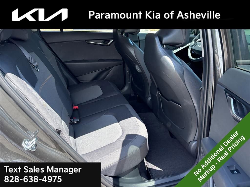 New 2026 Kia Niro LX FWD image 20