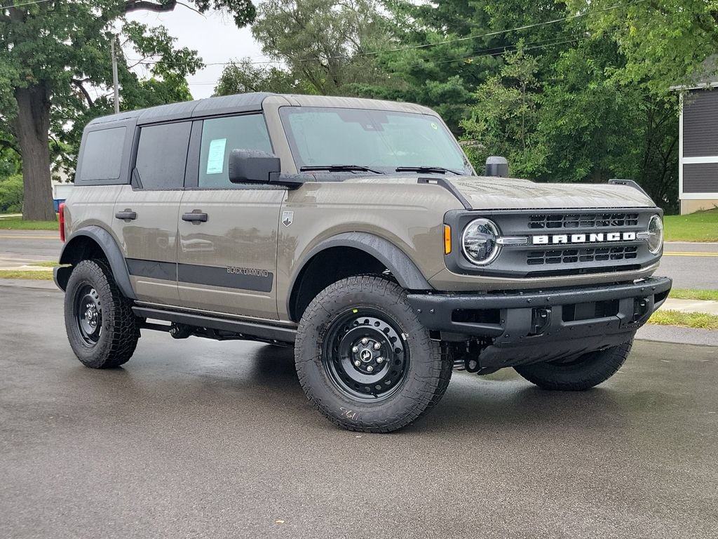 New 2026 Ford Bronco Big Bend w/ Black Diamond Package AWD/4WD image 32