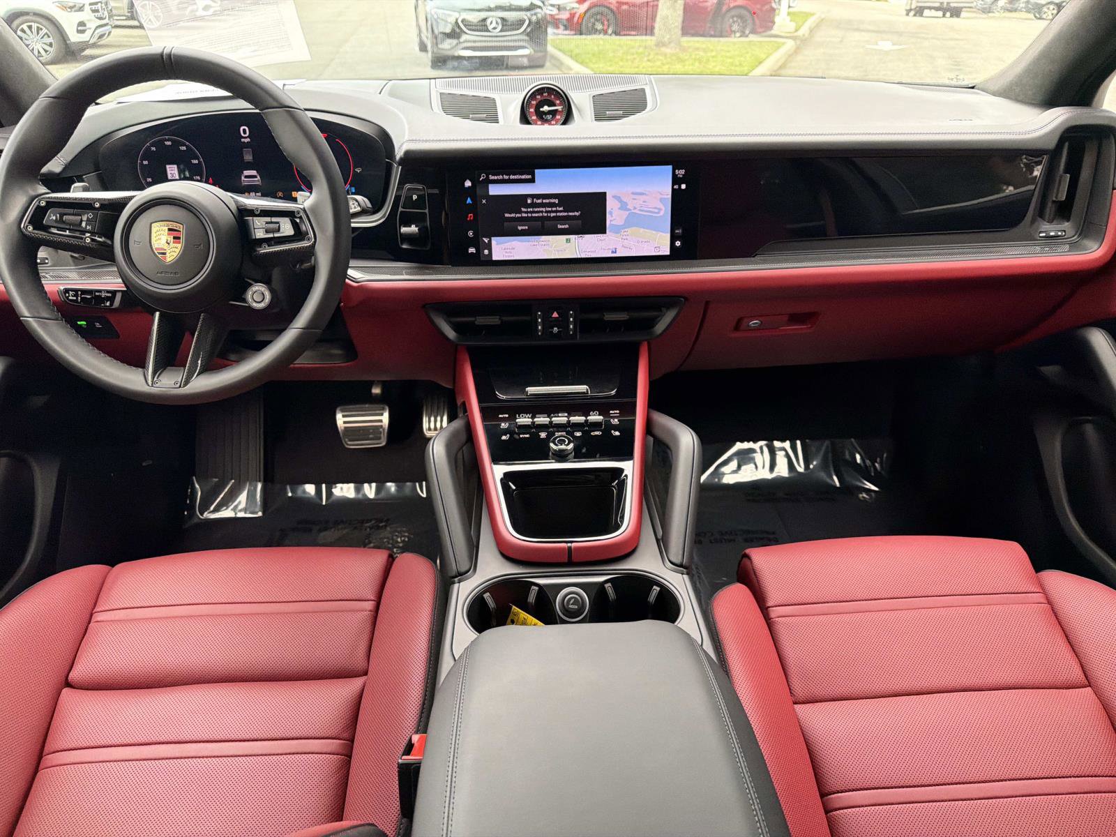 Used 2025 Porsche Cayenne GTS AWD/4WD image 13
