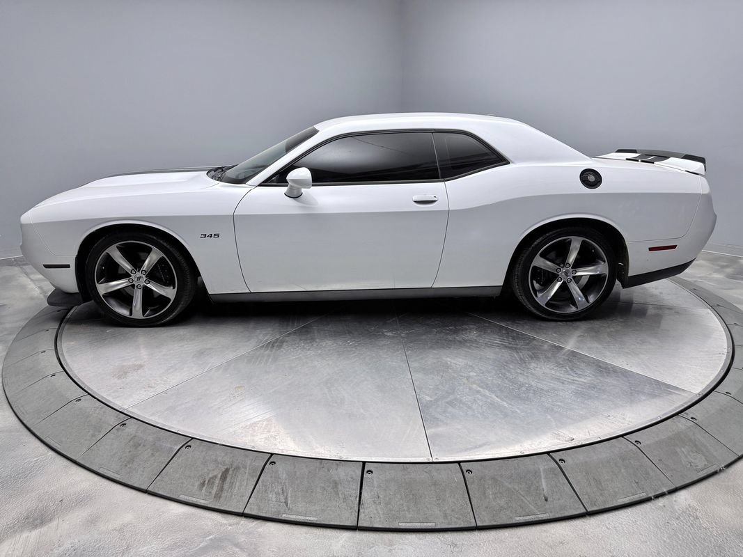 Used 2019 Dodge Challenger R/T w/ Driver Convenience Group RWD image 8